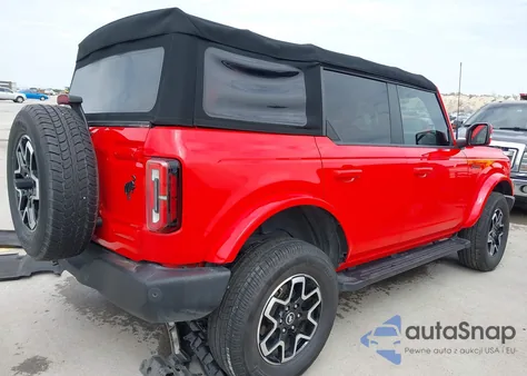 2022 Ford Bronco Base z USA, uszkodzony, nr VIN 1FMDE5DH7NLA98557